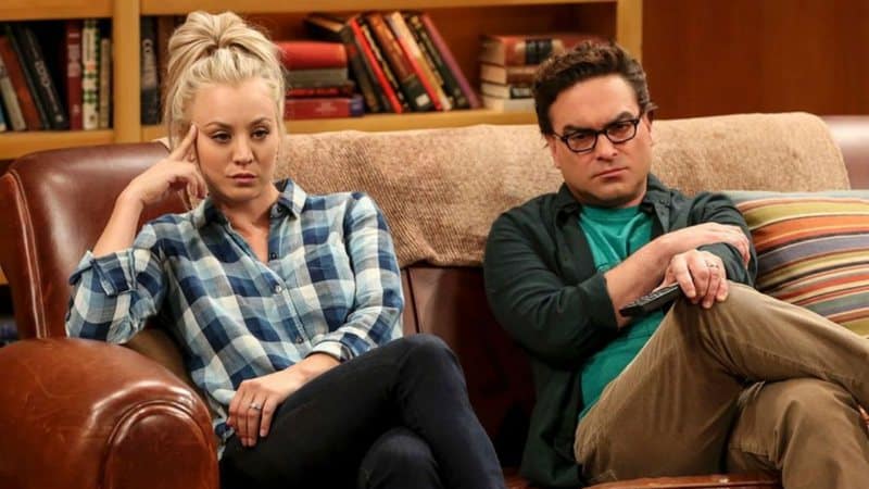 Penny e Leonard em The Big Bang Theory (Foto: Reprodução)