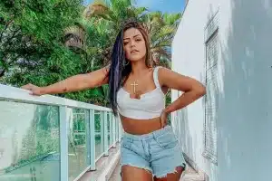 Camila Loures (Reprodução/Internet)