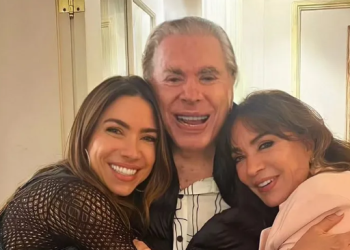 Patrícia Abravanel, Silvio Santos e Iris Abravanel (Foto: Instagram)