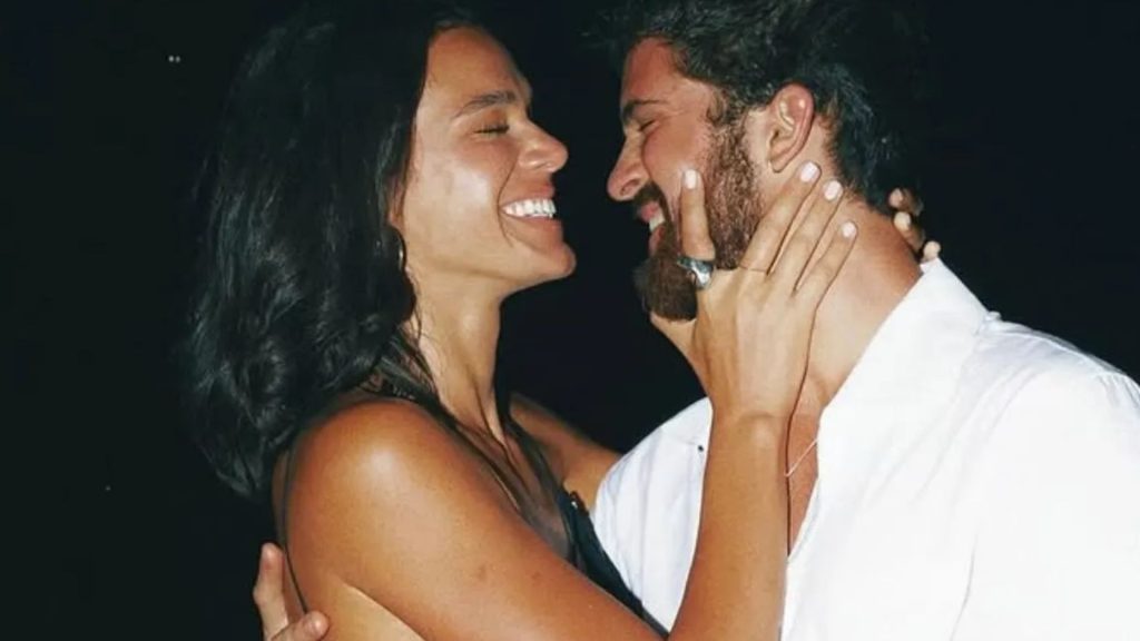 Bruna Marquezine e João Guilherme (Foto: Instagram)