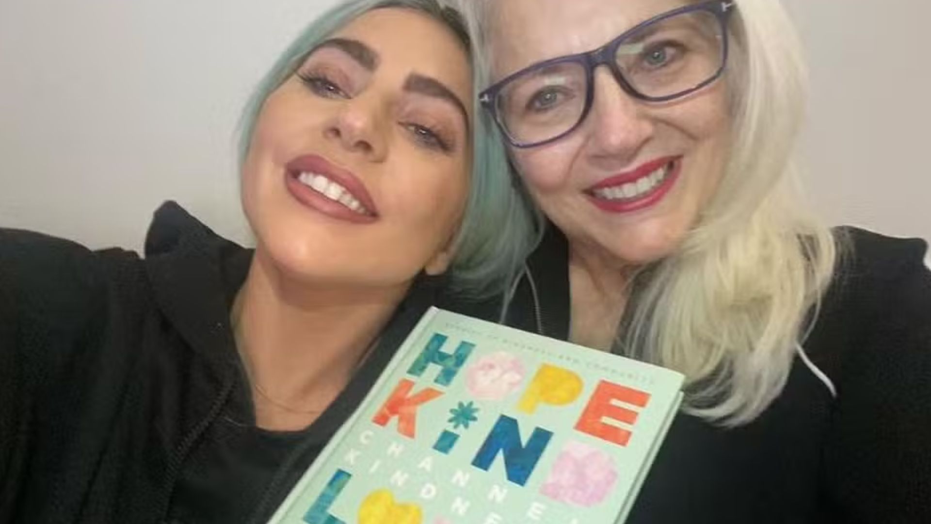 Mãe de Lady Gaga (Foto: Instagram)