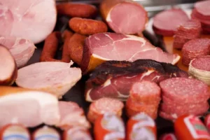 Carnes processadas (Foto: Reprodução)