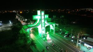 Portal da cidade de Trindade, em Goiás (Foto: Reprodução)
