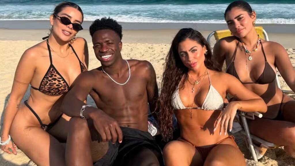 Vini Jr e influenciadora (Foto: Instagram)