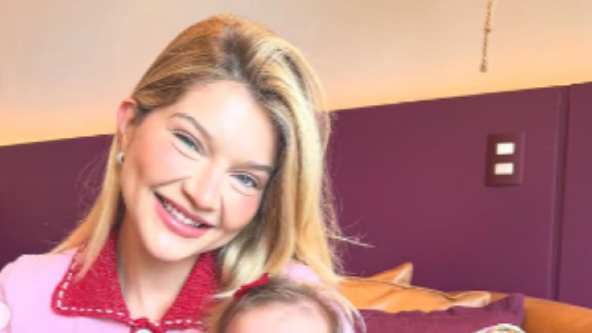 Lyandra Costa e filha (Foto: Instagram)