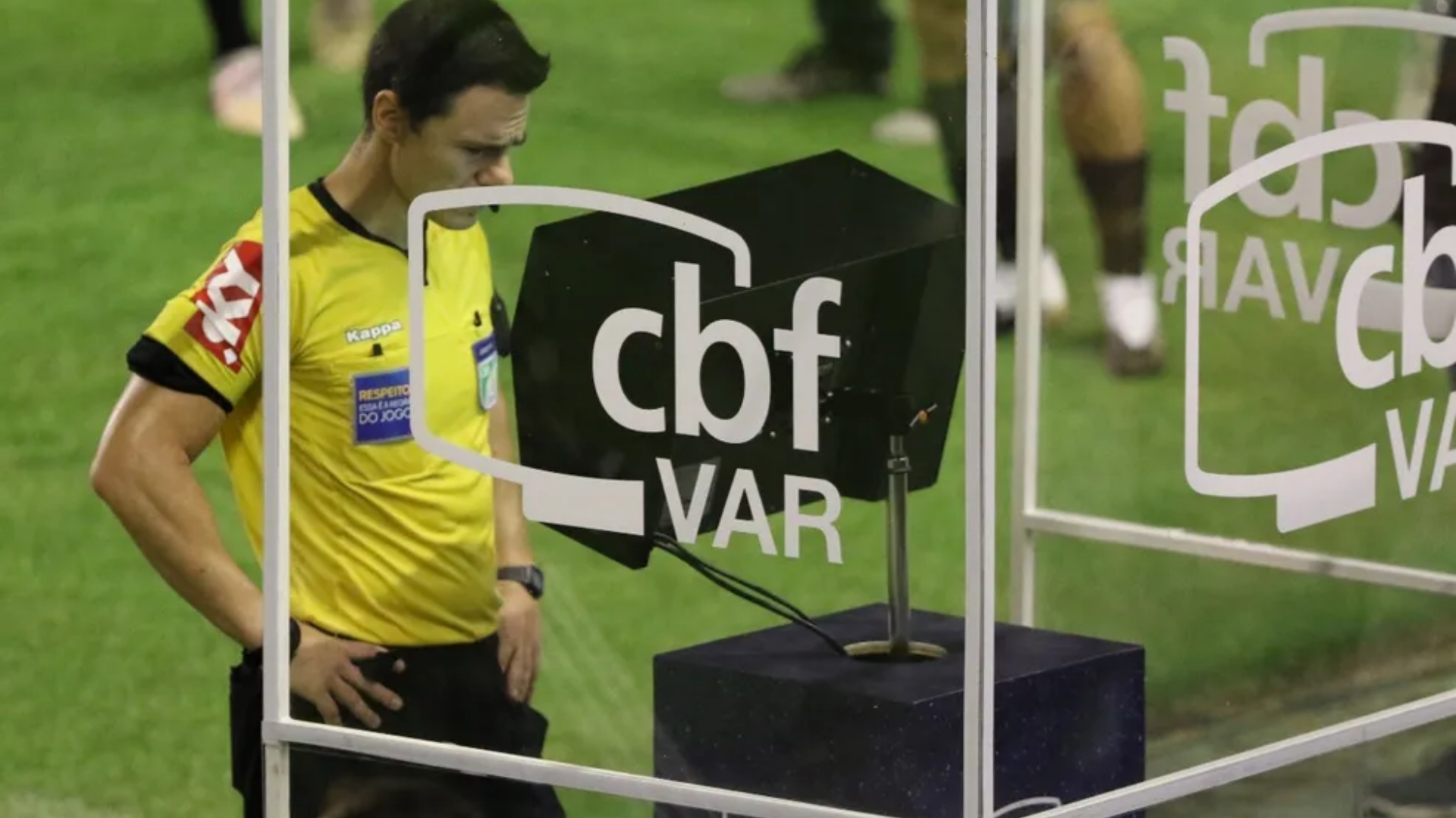 CBF VAR (Foto: Marlon Costa / Pernambuco Press)