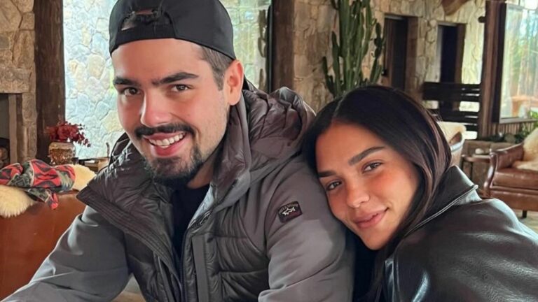 João Silva e ex-namorada (Foto: Instagram)