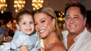 Maria Flor, Poliana Rocha e Leonardo (Foto: Instagram)