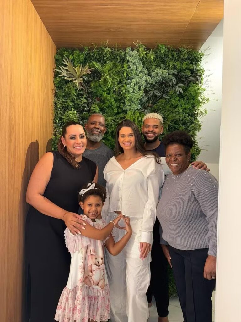 Família do Péricles (Foto: Instagram)