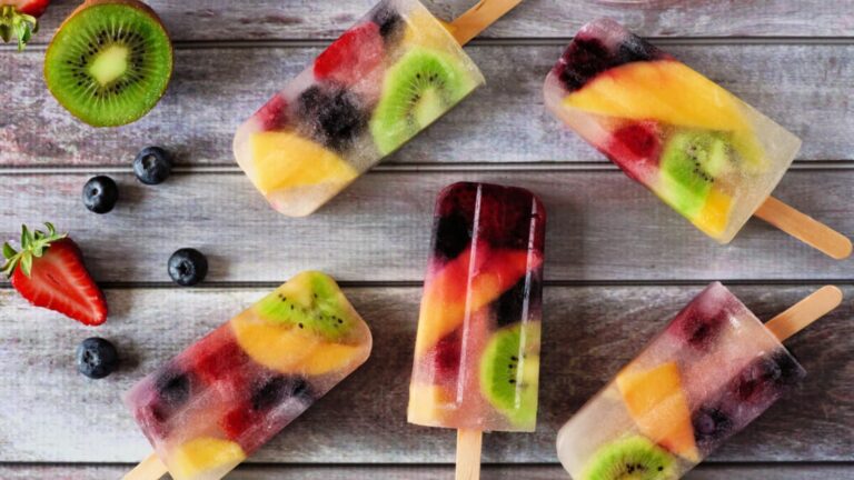 Sorvete de salada de fruta (Foto: Freepik)