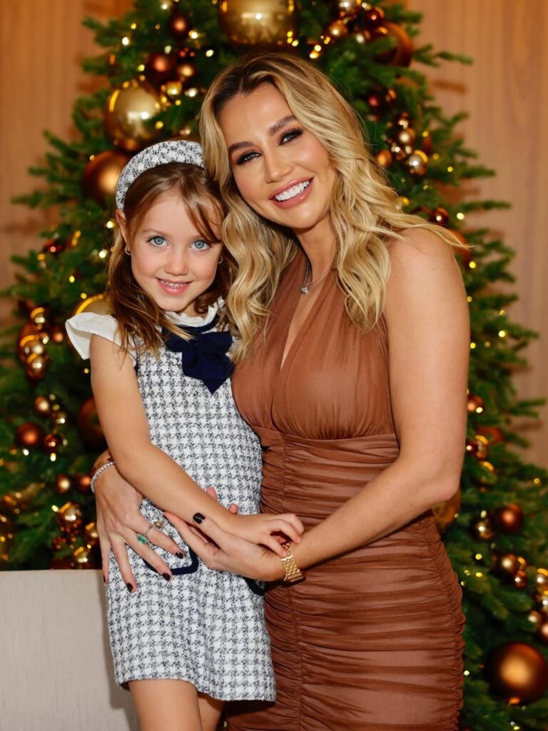 Ana Paula Siebert e filha (Foto: Instagram)