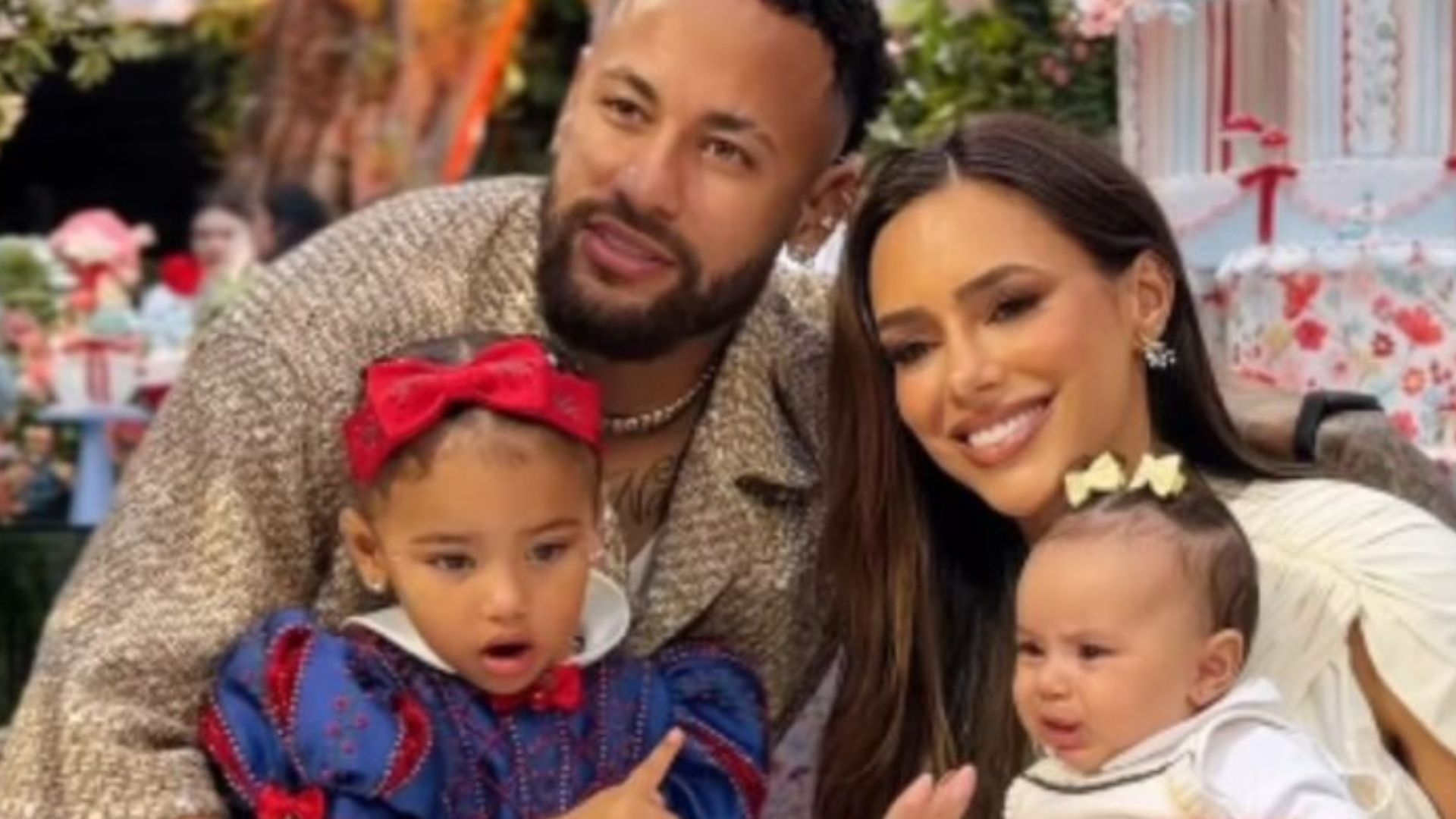 Neymar, Bruna Biancardi e filhas (Foto: Instagram)