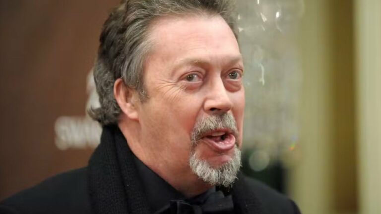 Tim Curry
