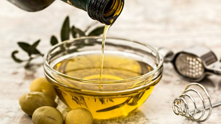 Azeite extravirgem (Foto: Pexels)