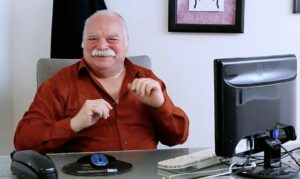 Causa da morte do ator Richard Riehle é revelada (Foto: Instagram)
